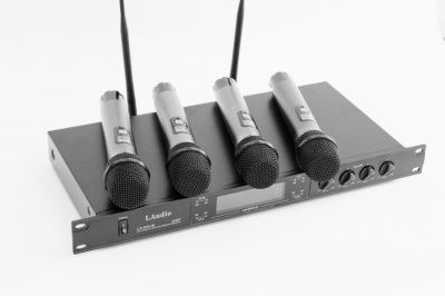 Радиосистема вокальная LAudio LS804M